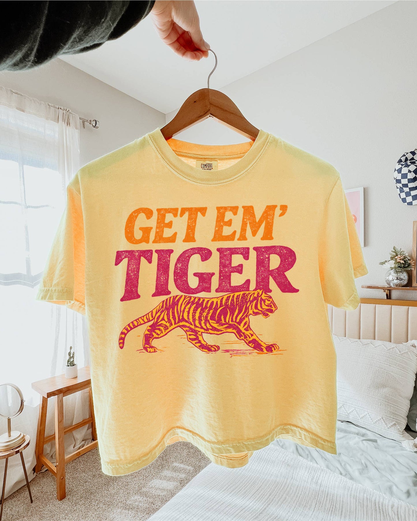 Go Get Em' Tiger Crop Tee
