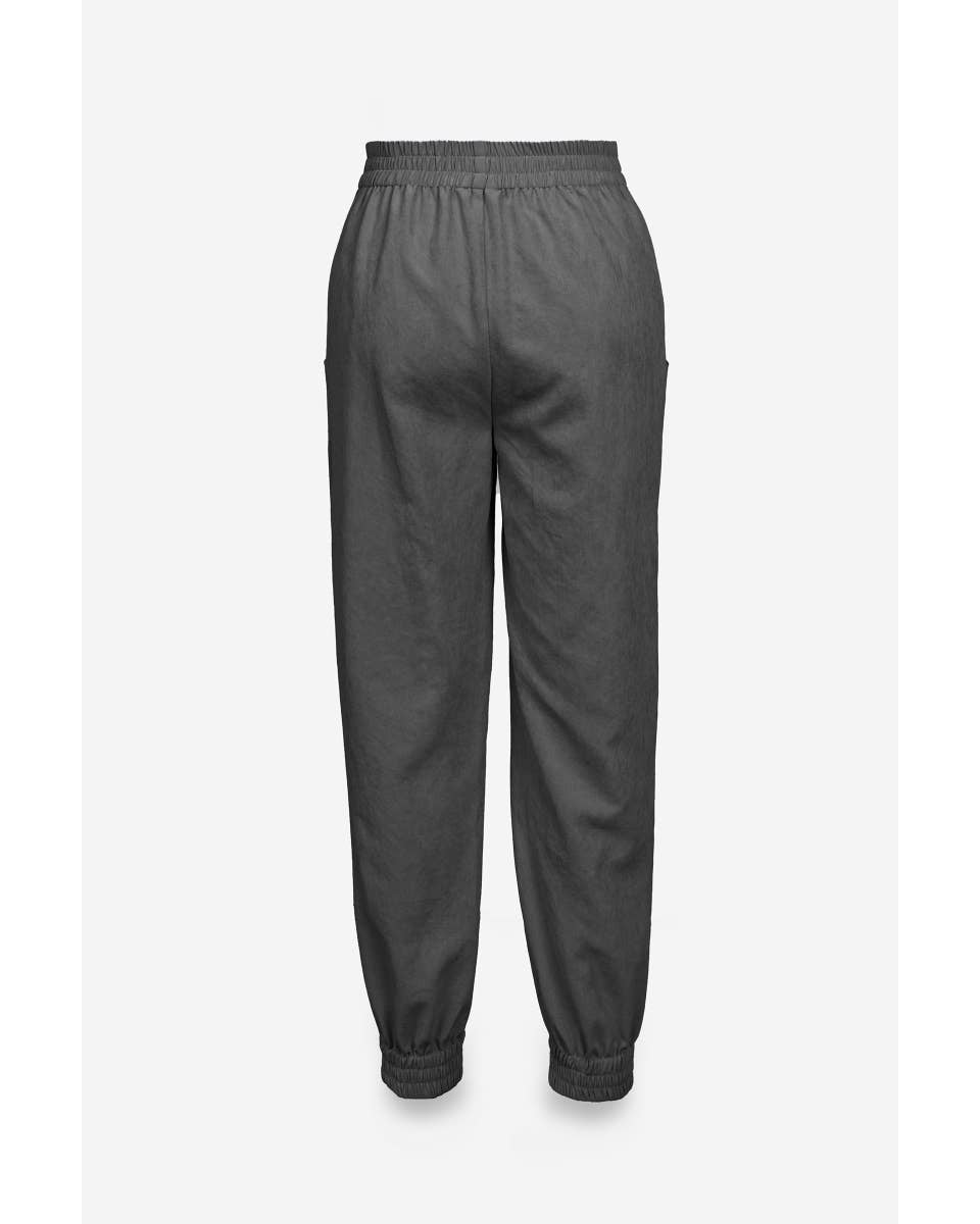 Sandi Pant