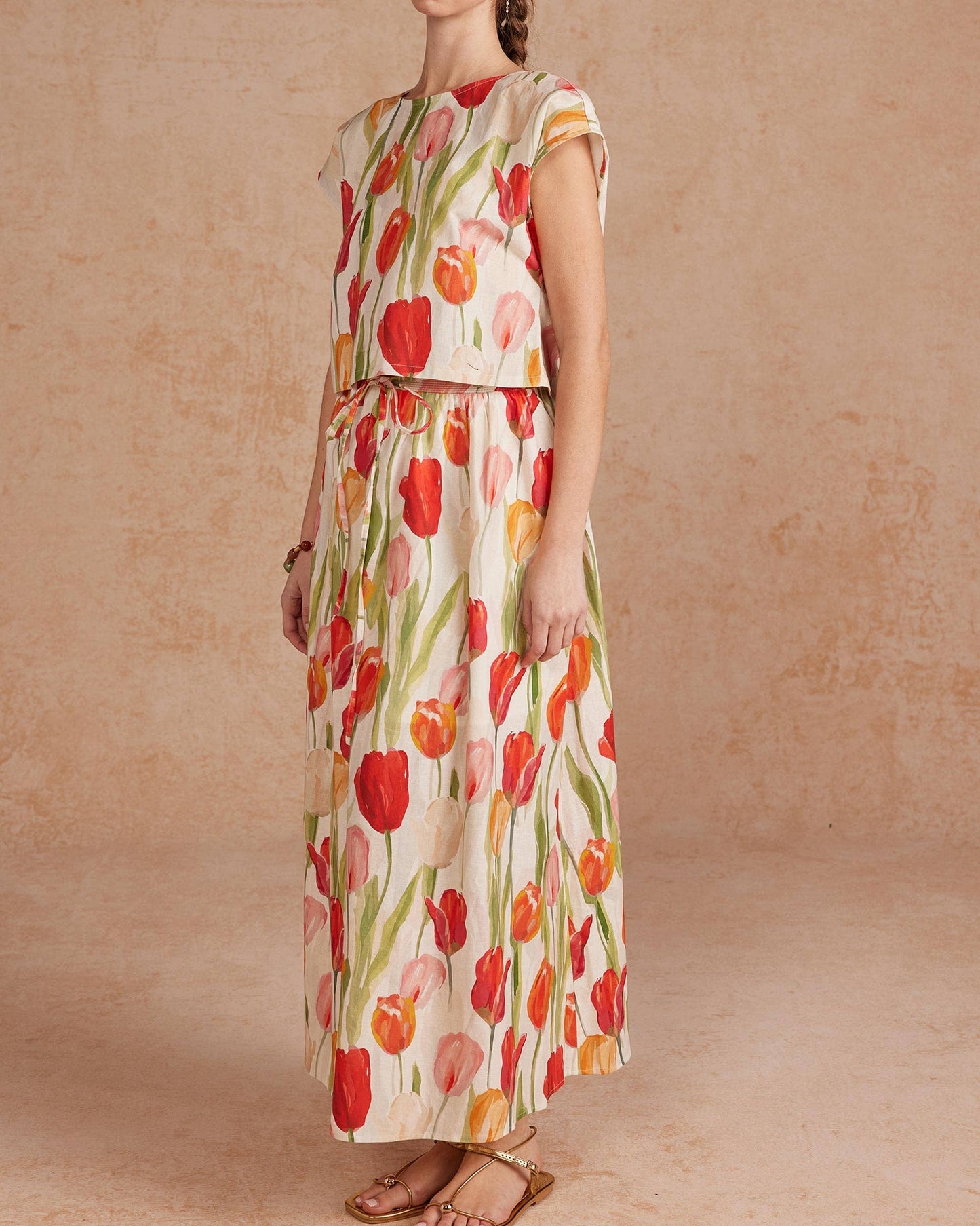 Floral Tulip Print Linen 2-piece Crop Top Midi Skirt Set