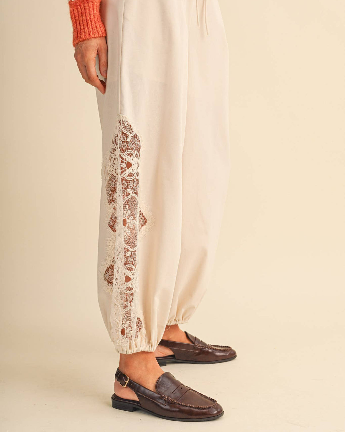 LACE BALLOON PANTS