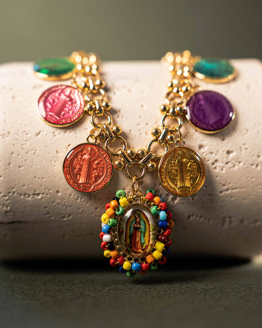 Estillo Necklace