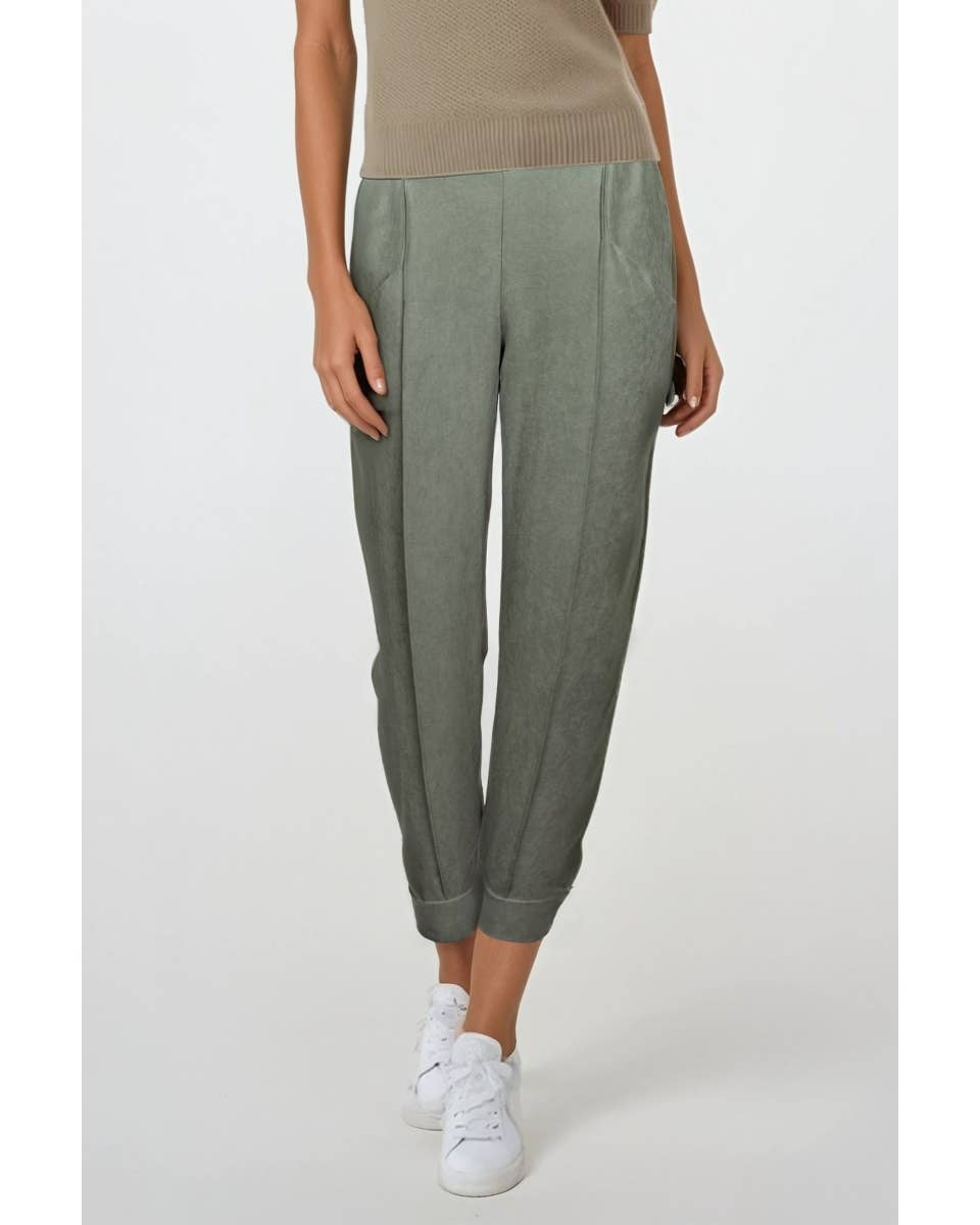Sandi Pant