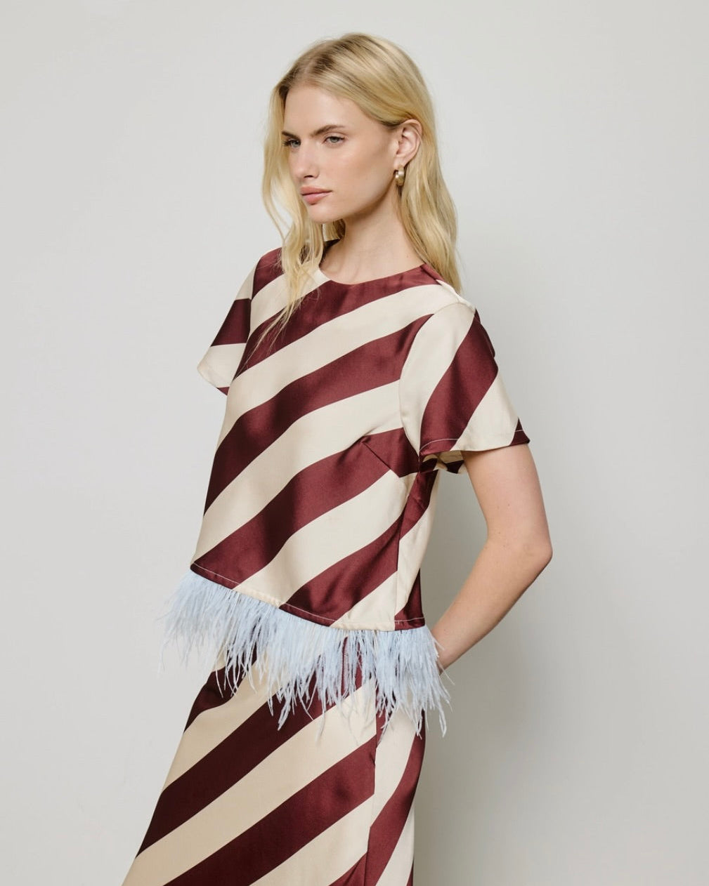 Wine & Feather Set